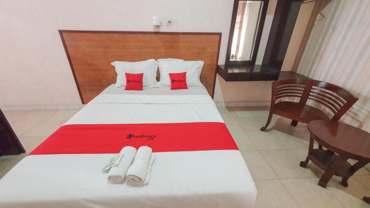 Hotel Reddoorz At Pujon Malang Batu  Exteriér fotografie