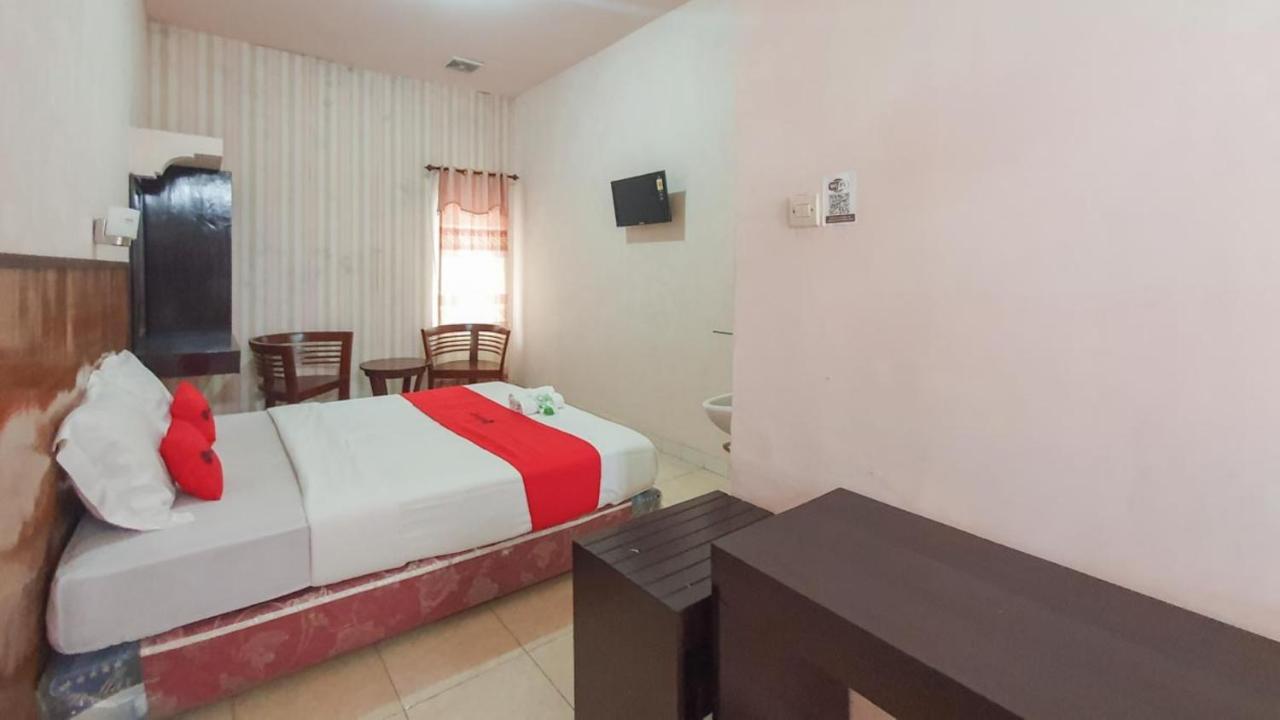 Hotel Reddoorz At Pujon Malang Batu  Exteriér fotografie