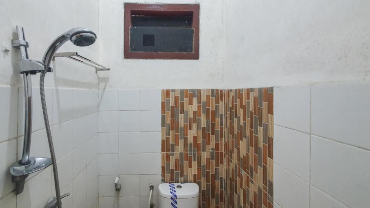Hotel Reddoorz At Pujon Malang Batu  Exteriér fotografie