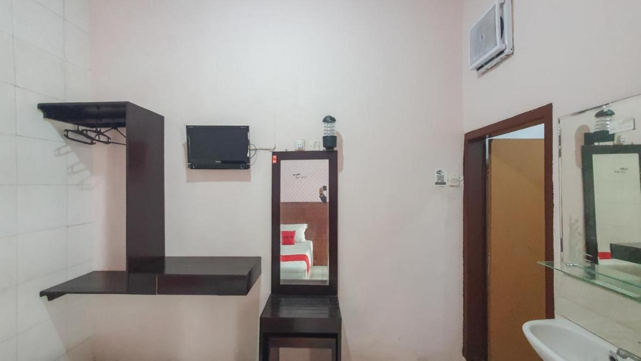 Hotel Reddoorz At Pujon Malang Batu  Exteriér fotografie