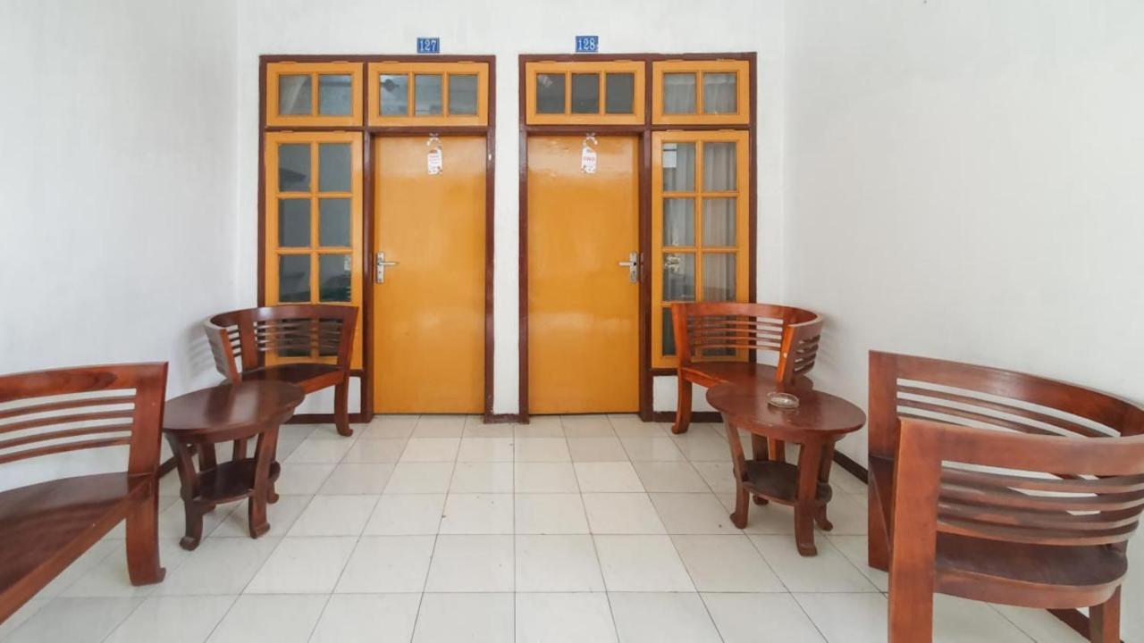 Hotel Reddoorz At Pujon Malang Batu  Exteriér fotografie