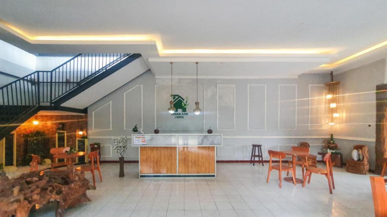 Hotel Reddoorz At Pujon Malang Batu  Exteriér fotografie